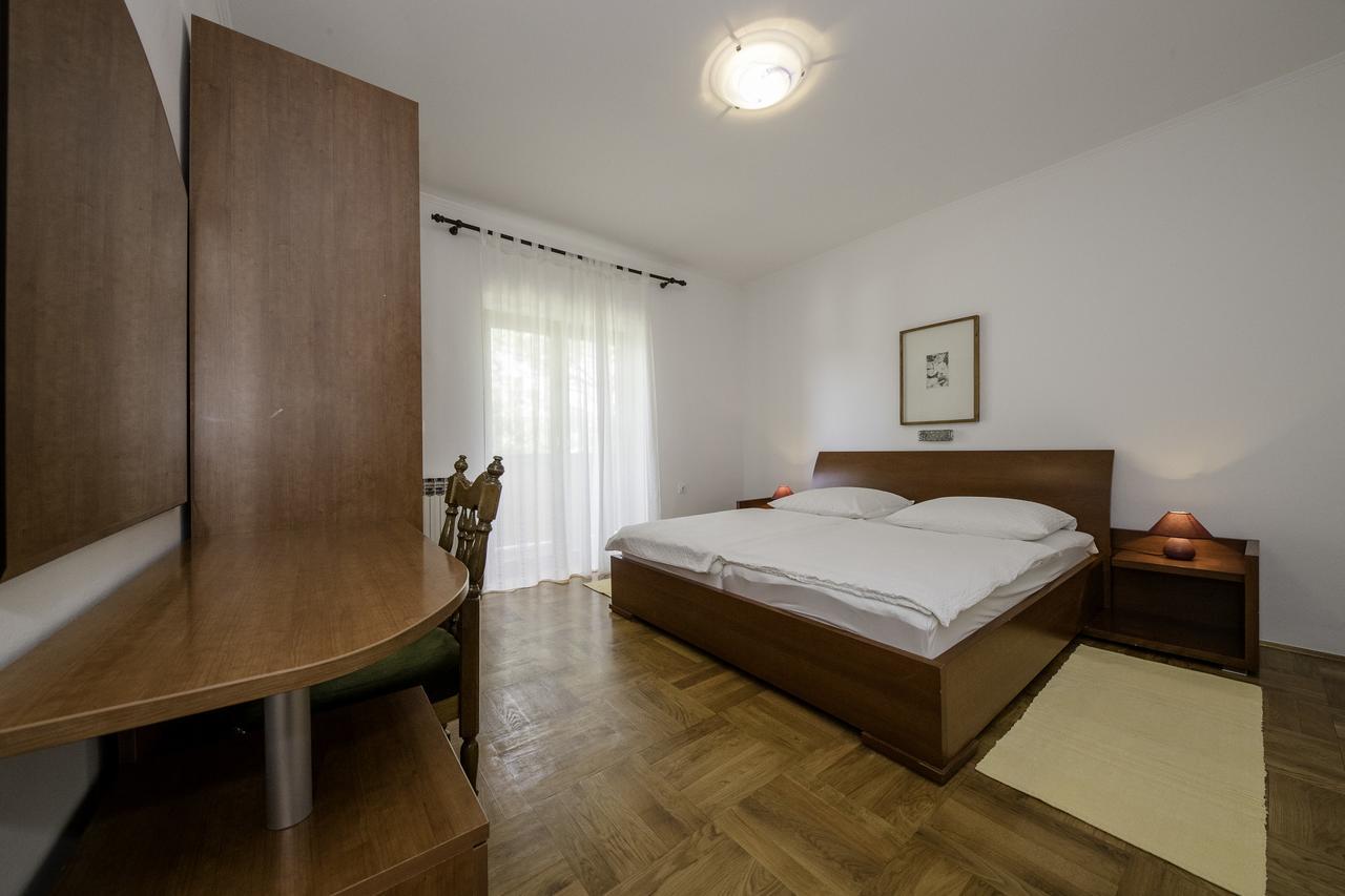 Apartments Dedić Supetarska Draga Zewnętrze zdjęcie